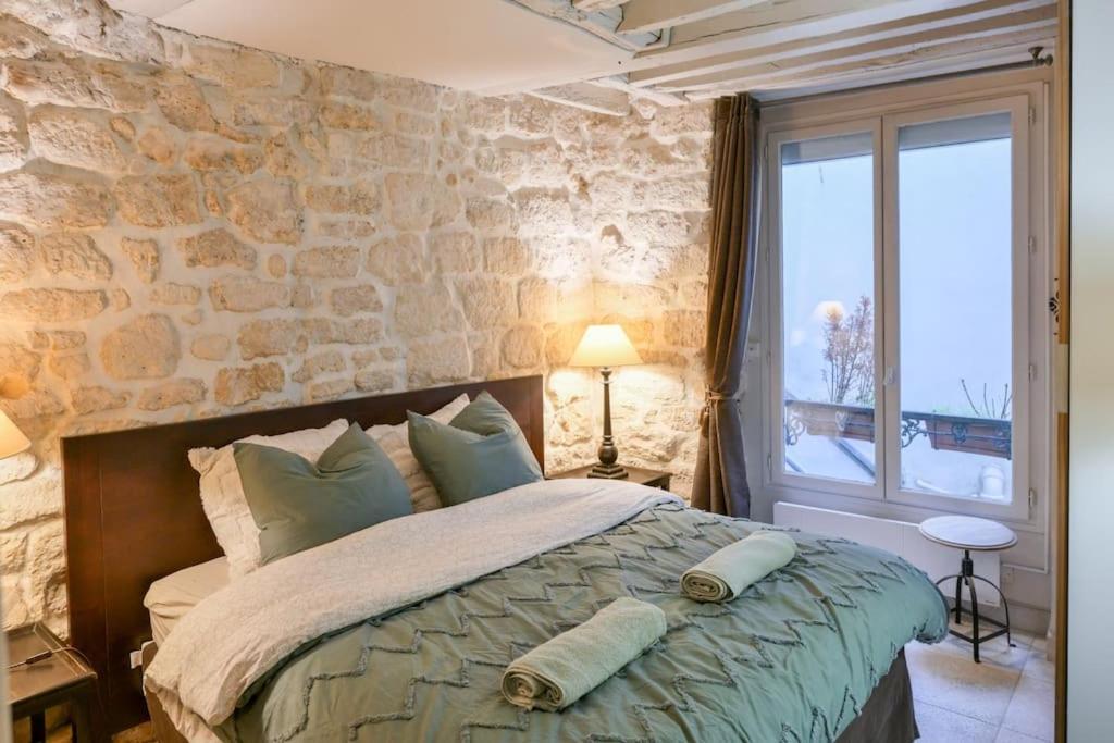 Cosy Appartement En Plein Marais Paris Bagian luar foto