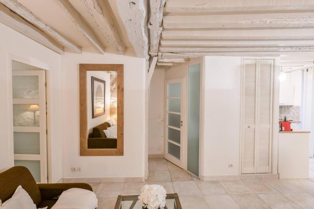 Cosy Appartement En Plein Marais Paris Bagian luar foto